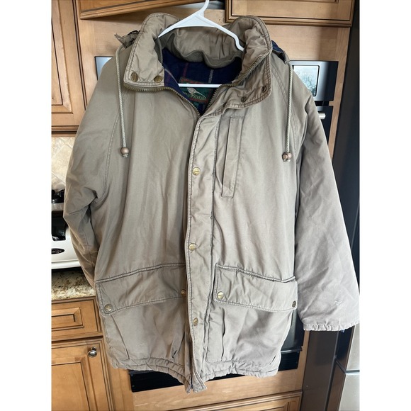 VTG Field & Stream Hooded Jacket Men's M Beige Quilt‎ Blanket Plaid Lined Coat - Picture 1 of 8